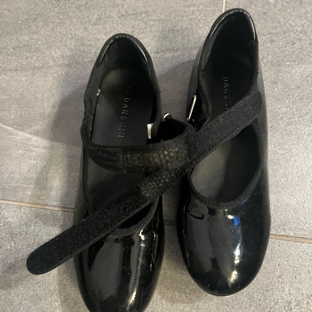 Black Danskin Tap shoes